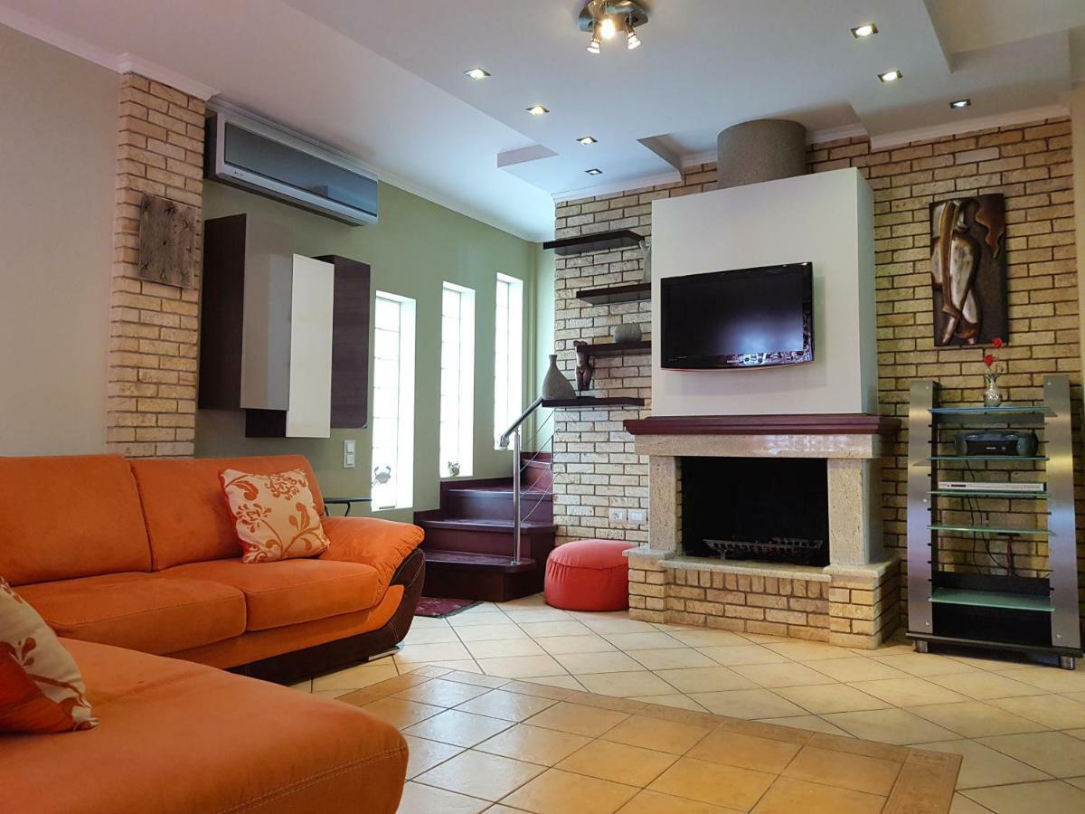 Villa Smeralda Saranda Extérieur photo